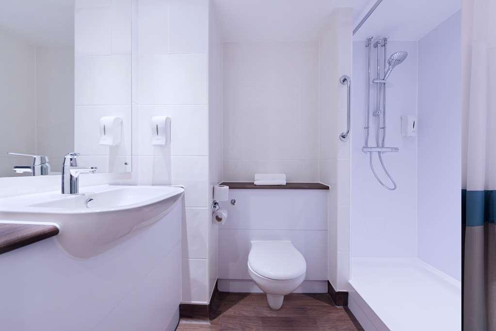 Travelodge Farringdon Londres Habitación foto